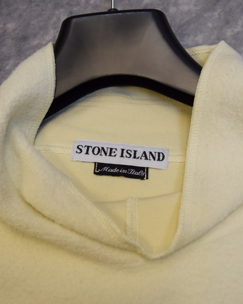 Stone Island Vintage Fleece Highneck cream detail view