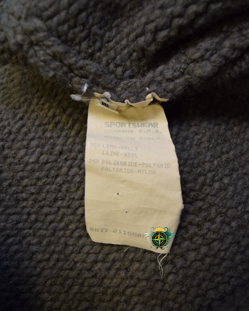 Stone Island Vintage Fishermans Knit khaki green detail view