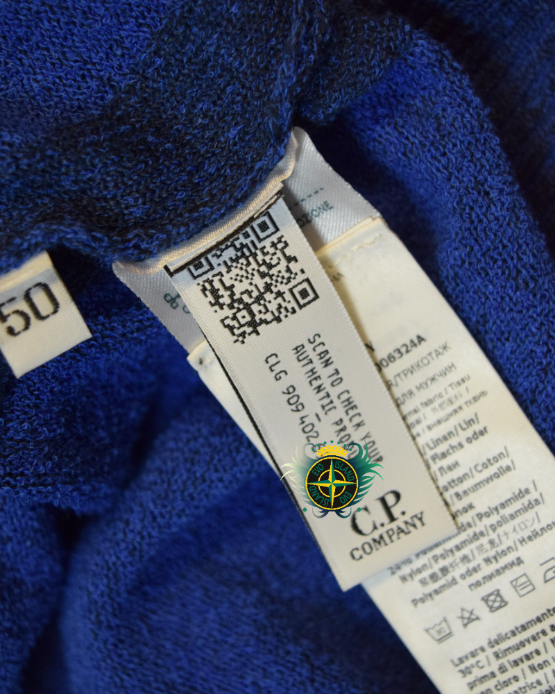 Stone Island Lens Lightweight Knit blue detail view