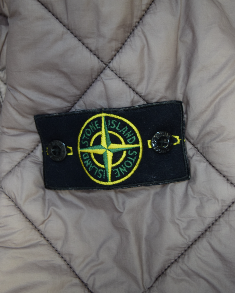 Stone island Garment Dyed Quilted Micro Yarn Jumper Rose Quarts detail view