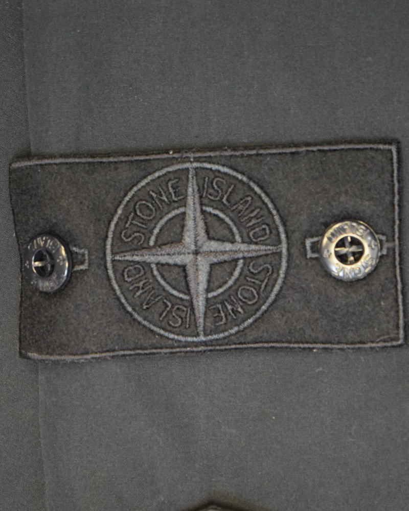 Stone Island Ghost Cargos Navy Blue detail view