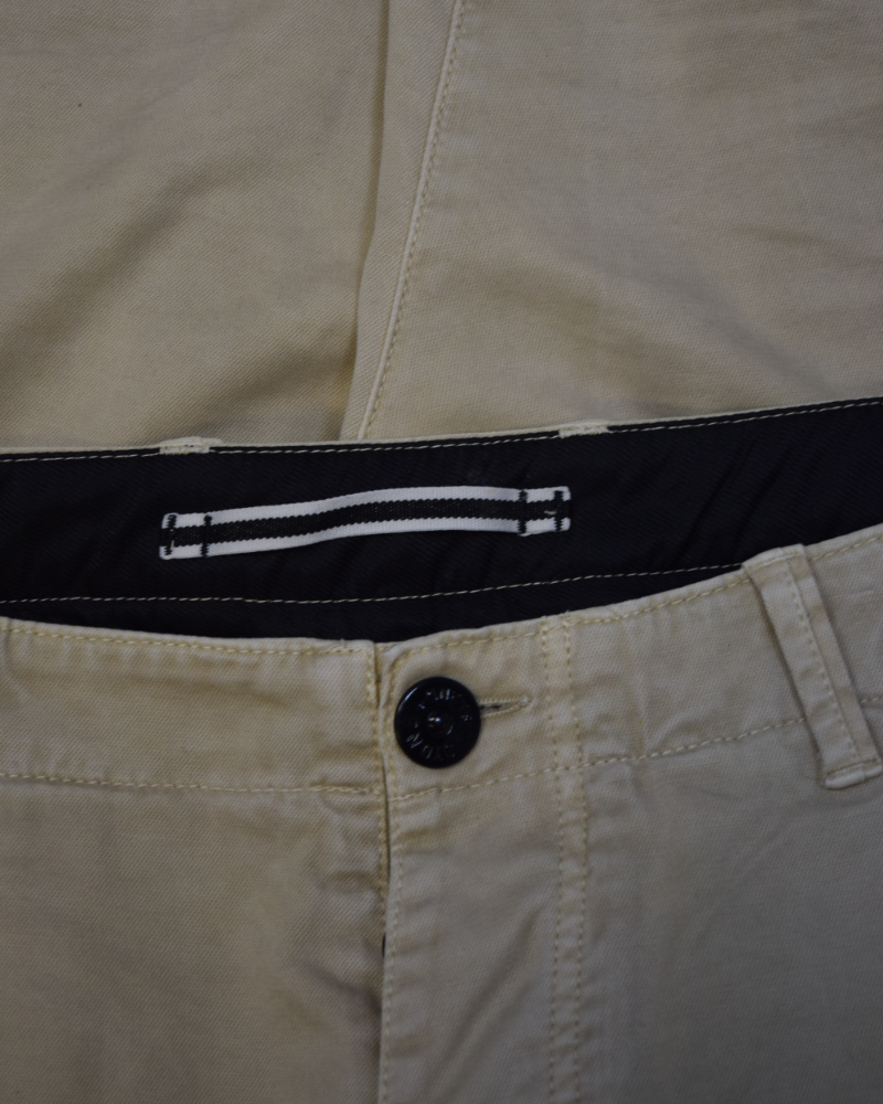 Stone island Cargos Beige detail view