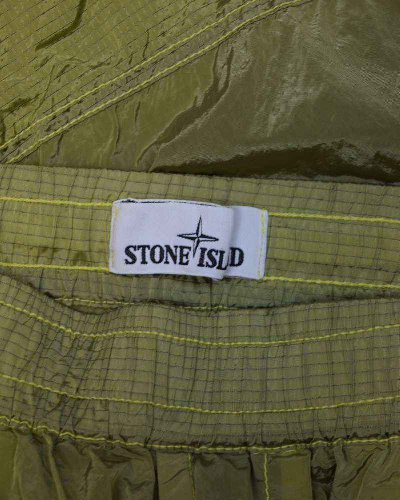 Stone island Nylon Metal ripstop Cargos Green detail view