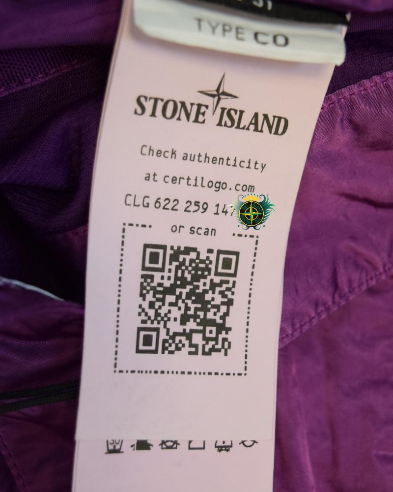 Stone Island Poly Silk Cargo Shorts Purple detail view