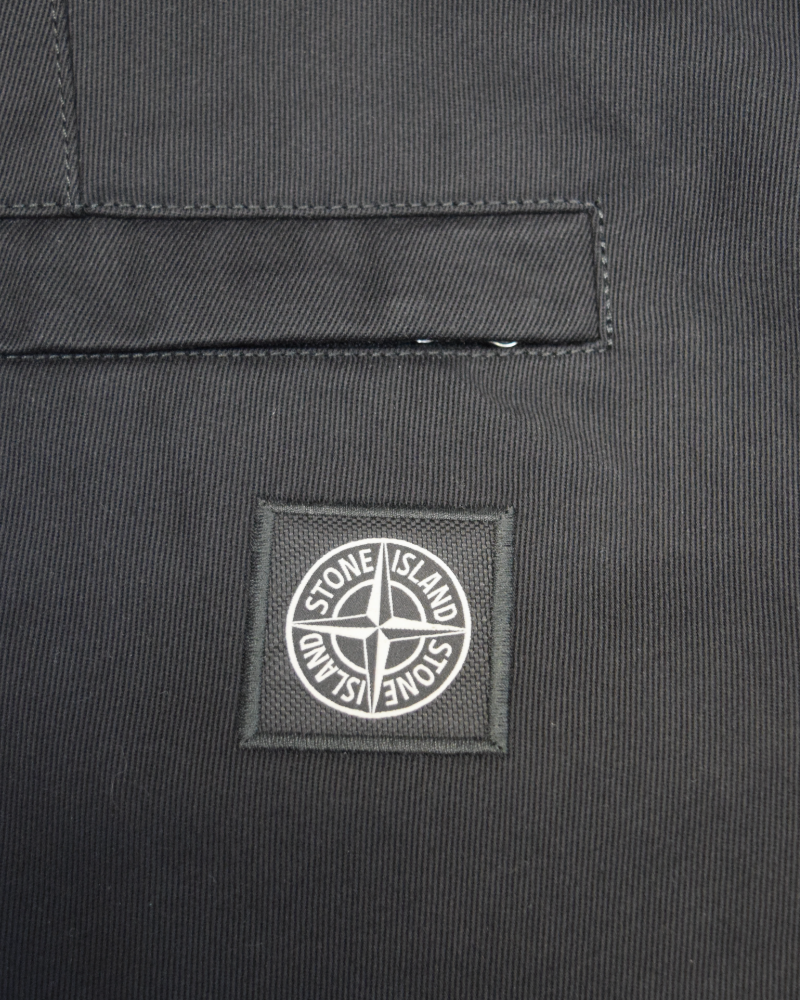 Stone Island Patch Project Cargo Shorts Black detail view