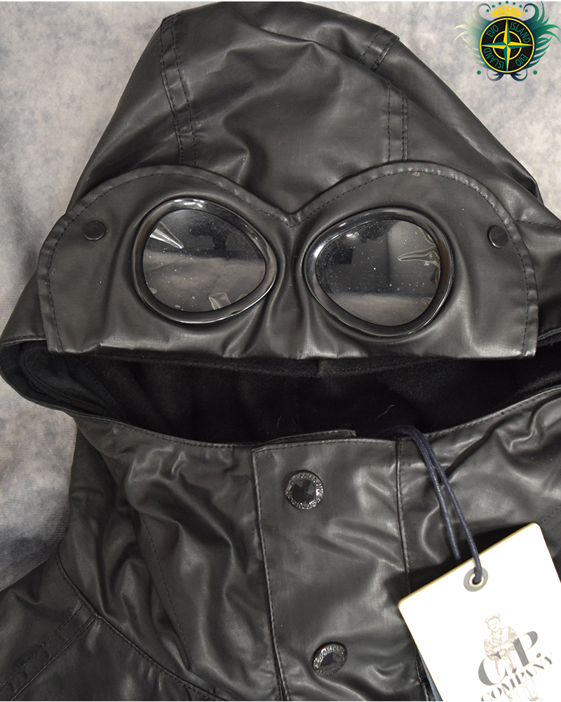 C.P Company Oil Skin Field Goggle Jacket Black - XL