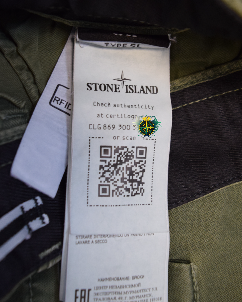 Stone Island Wash Look Cargos Green detail view