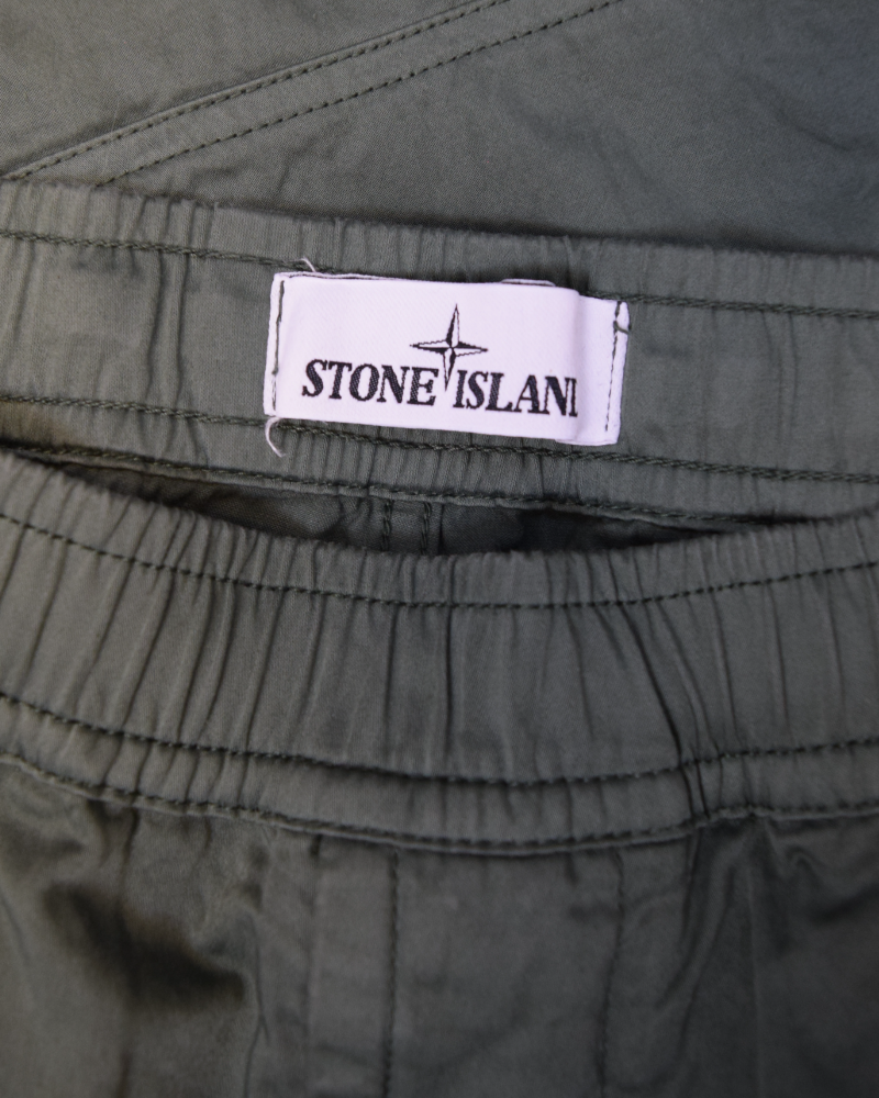 Stone Island Cuffed Cargos Green detail view
