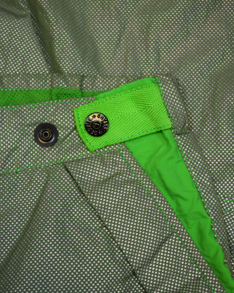 Stone island Pixel Reflective Cargos Green detail view