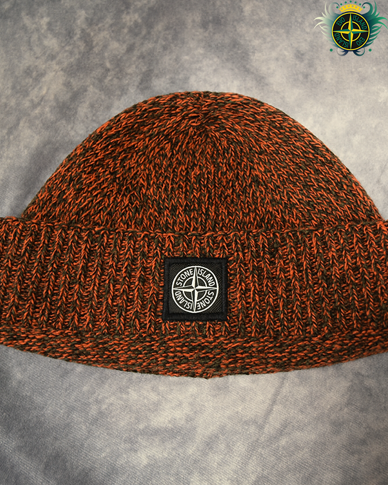 Stone Island Compass Beanie - Red
