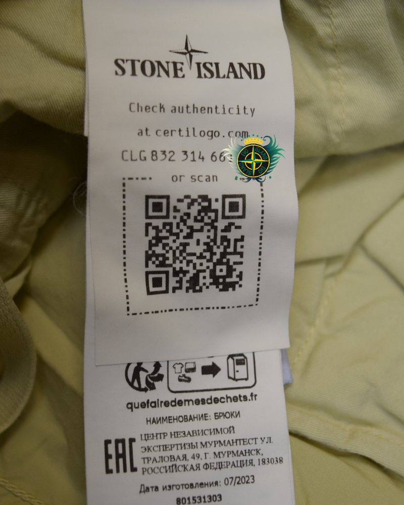 Stone island Cuffed Cargos Cream detail view