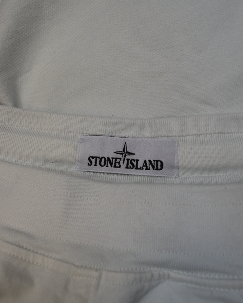 Stone Island 40th Anniversary Bermuda Shorts White and teal detail view