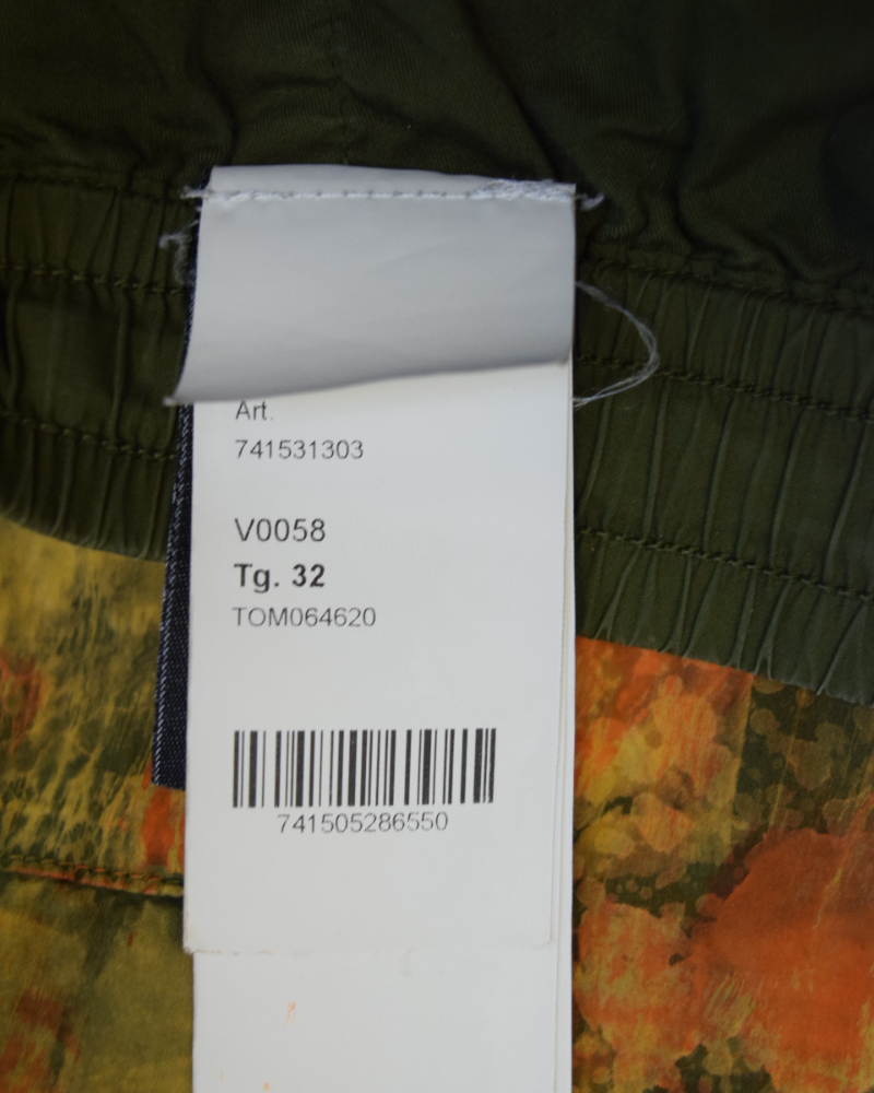 Stone island X Snowbeast Custom Lightweight Cargos detail view