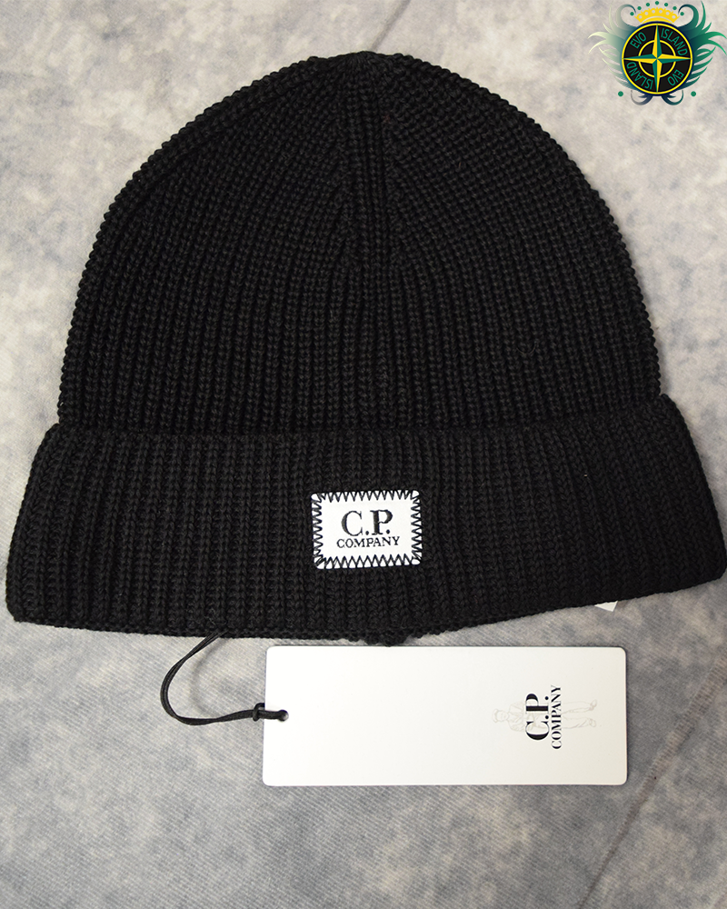 C.P Company Badge Ribbed Beanie - Black