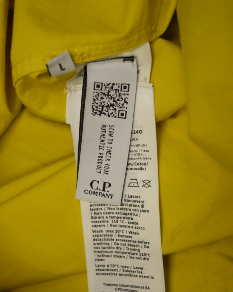 C.p Company Lightweight Half Zip Cotton Smock Yellow detail view