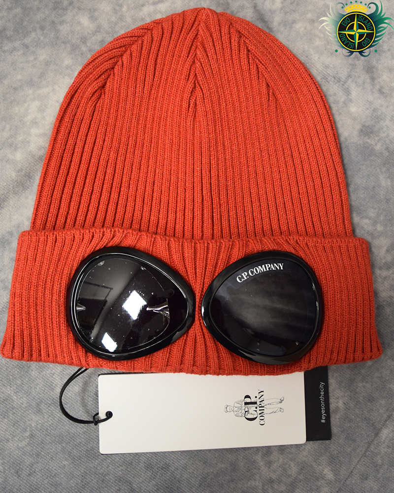 C.P Company Goggle Ribbed Beanie - Red