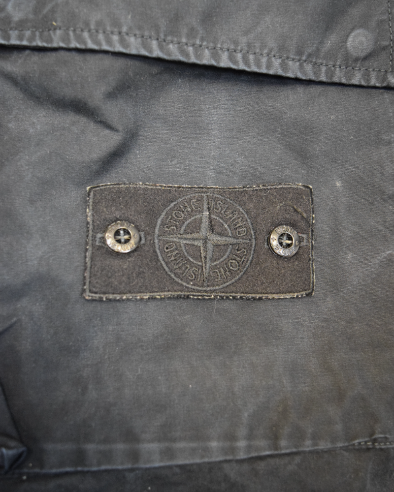 Stone Island Ghost Project Cargos Black detail view