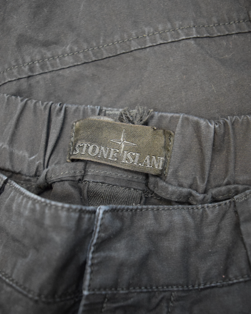 Stone Island Ghost Project Cargos Black detail view