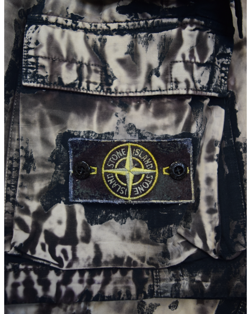 Stone island X Snowbeast Custom Cargo Shorts detail view