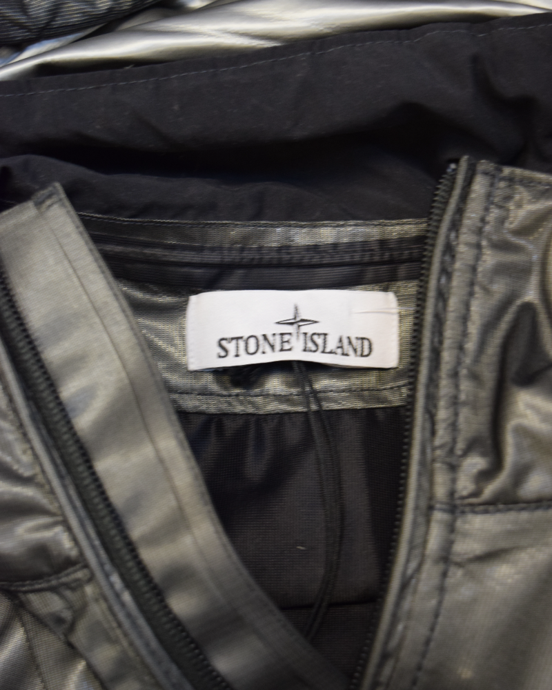 Stone Island Metalic Run Proof Nylon Metal Jacket Black detail view