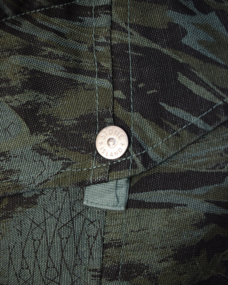 Stone island Shadow Project Printed Cordura- TC Green detail view