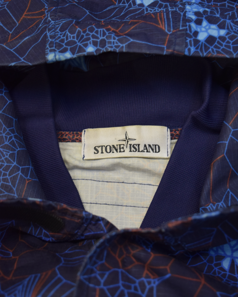 Stone Island Printed Heat Reactive Thermosensenstive Jacket Blue detail view