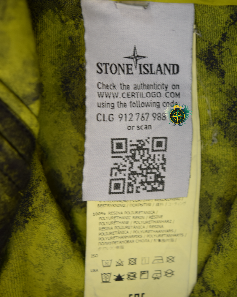 Stone island DPM Jacquard Plated Jacket Green Camo detail view