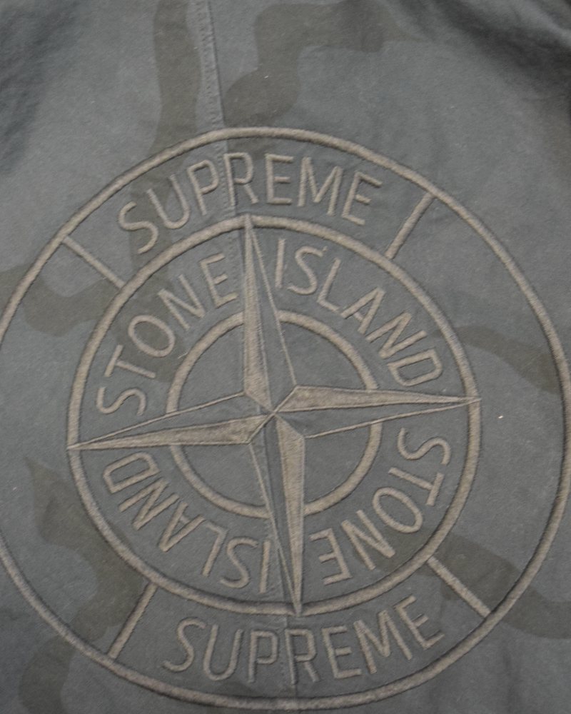 Stone island X Supreme Brushed Cotton 2C Camo - OVD Riot Mask Jacket Blue detail view