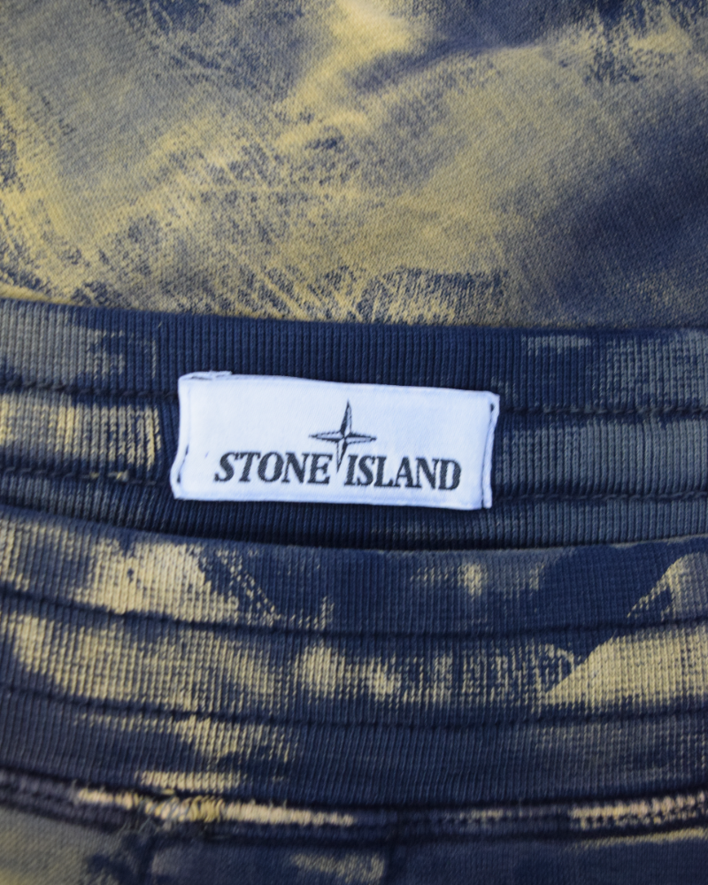 Stone Island Snowbeast Custom Corrosion Bermuda Jogger Shorts Navy Blue detail view