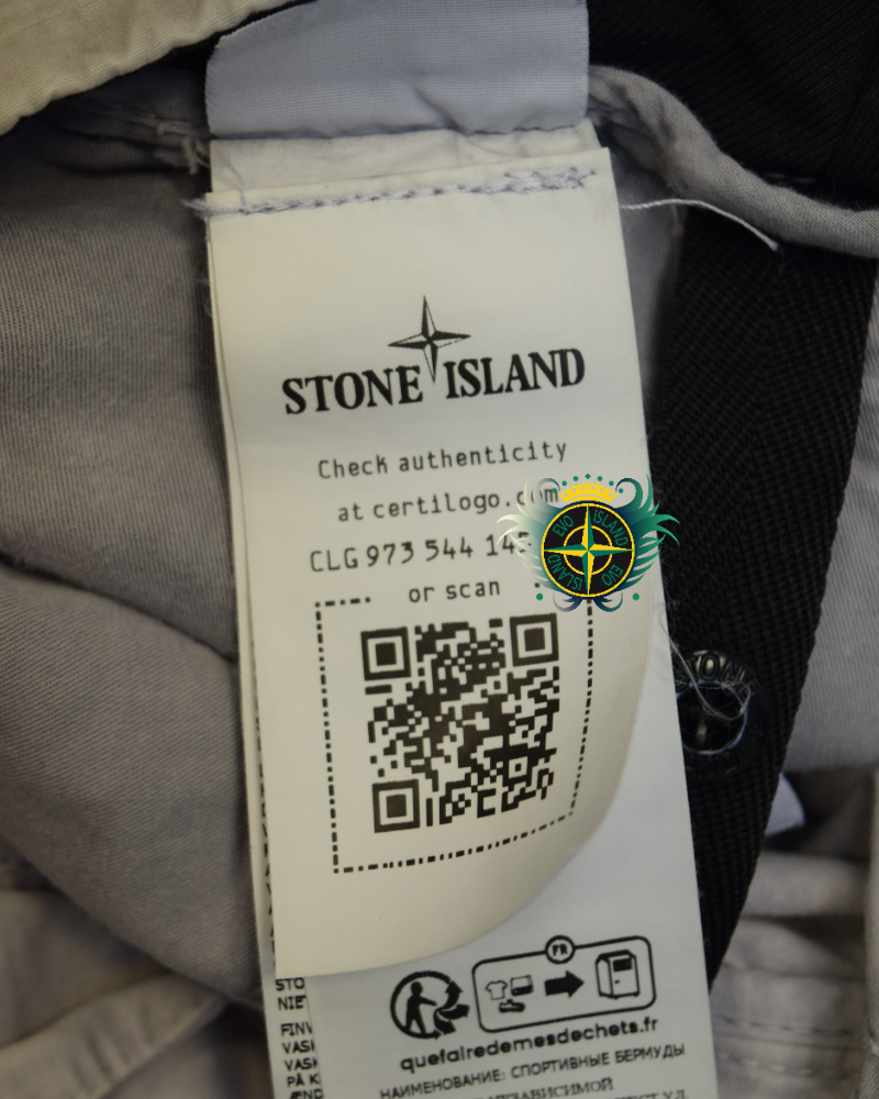 Stone Island Cargo Shorts Stone detail view
