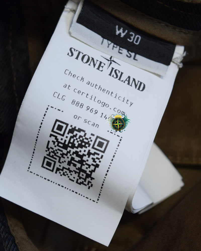 Stone Island Cargo Shorts Brown detail view