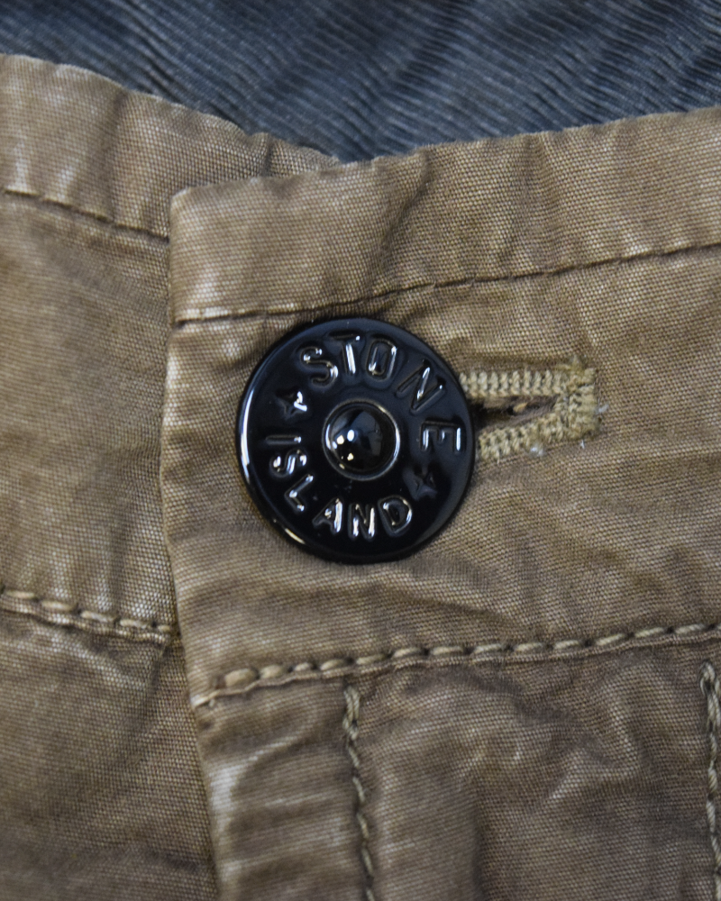 Stone Island Cargo Shorts Brown detail view