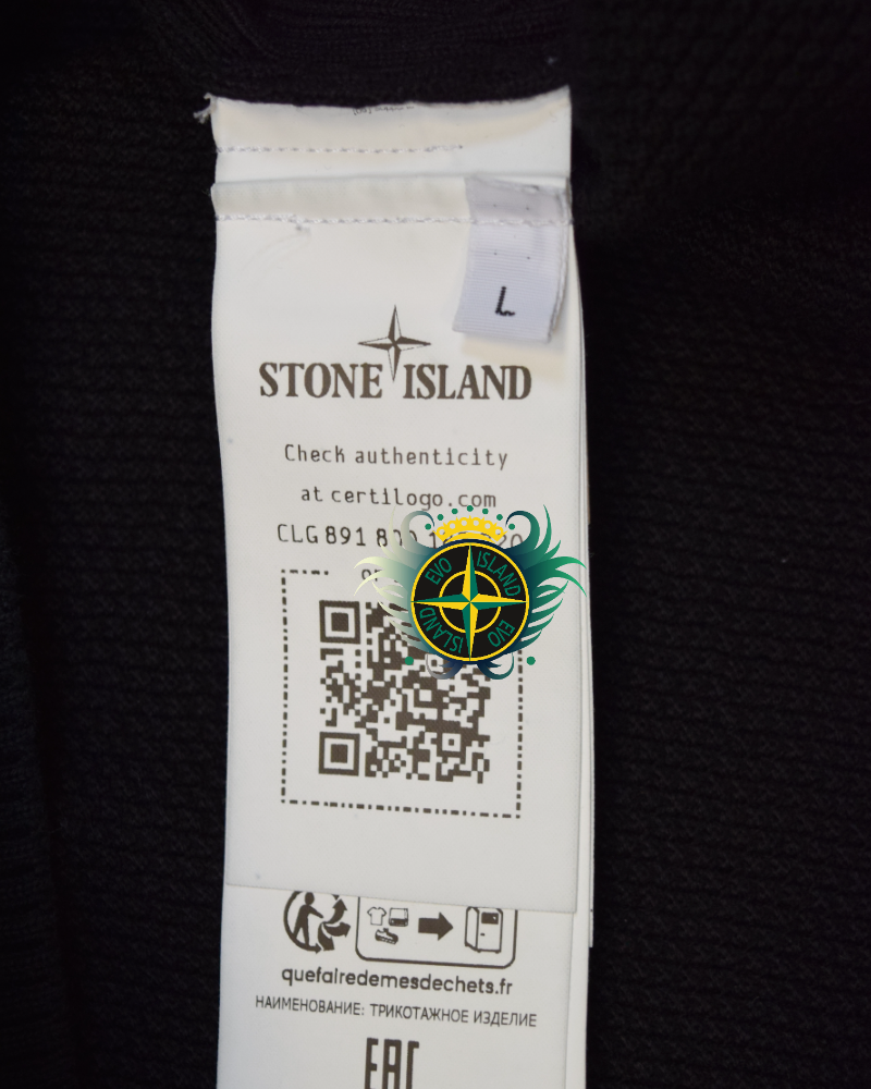 Stone Island Zip Up Knit Black detail view