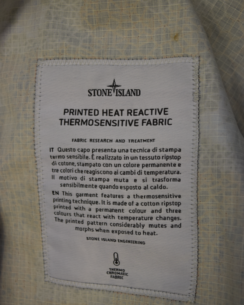 Stone Island Printed Heat Reactive Thermosensitive Jacket Blue/Purple detail view
