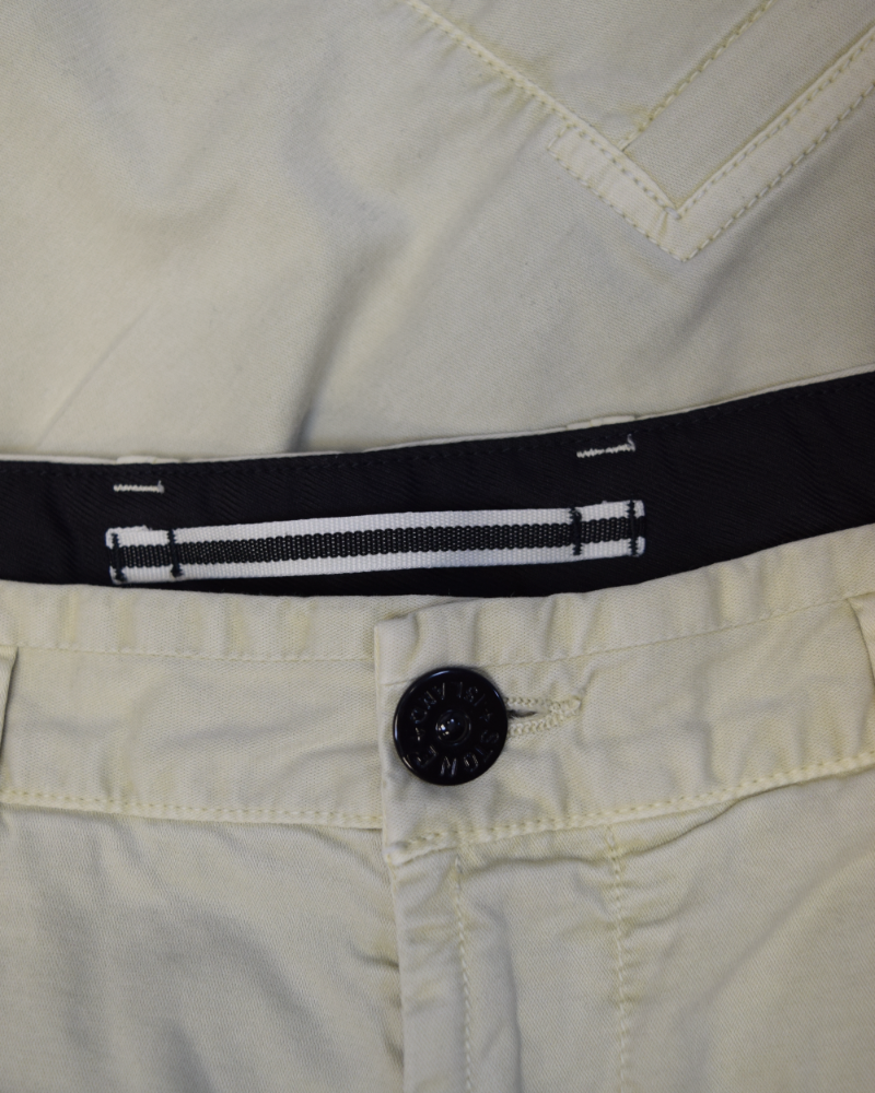 Stone Island Cargo Shorts Cream detail view