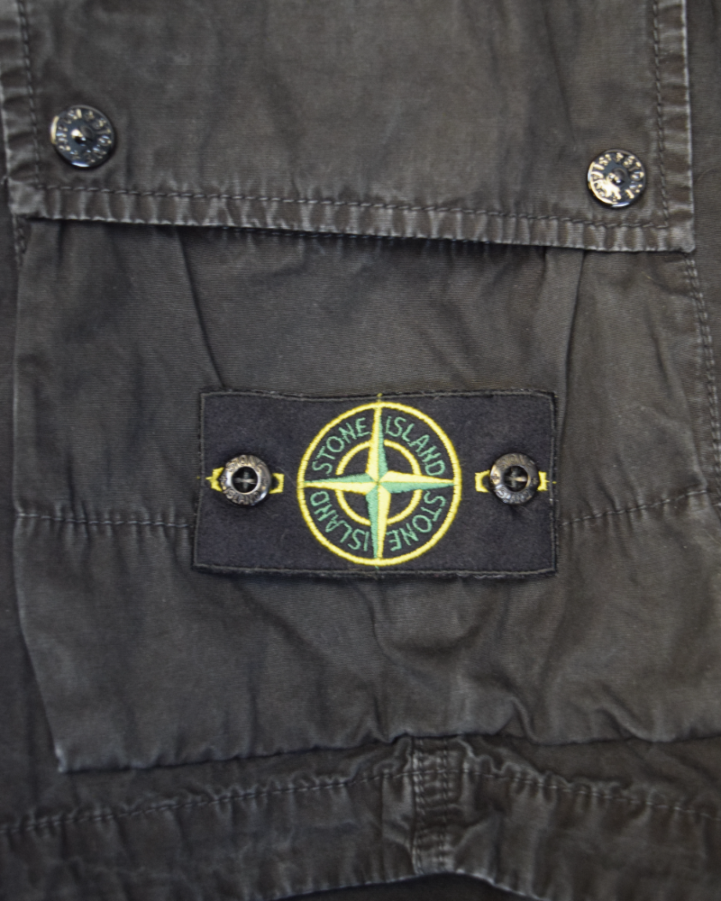 Stone Island Old Effect Treatment Cargo Shorts Black detail view