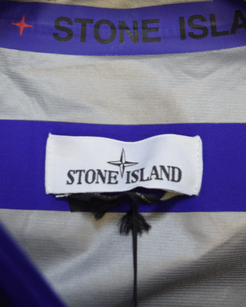 Stone Island Marina Goretex Gilet with Bag Blue detail view