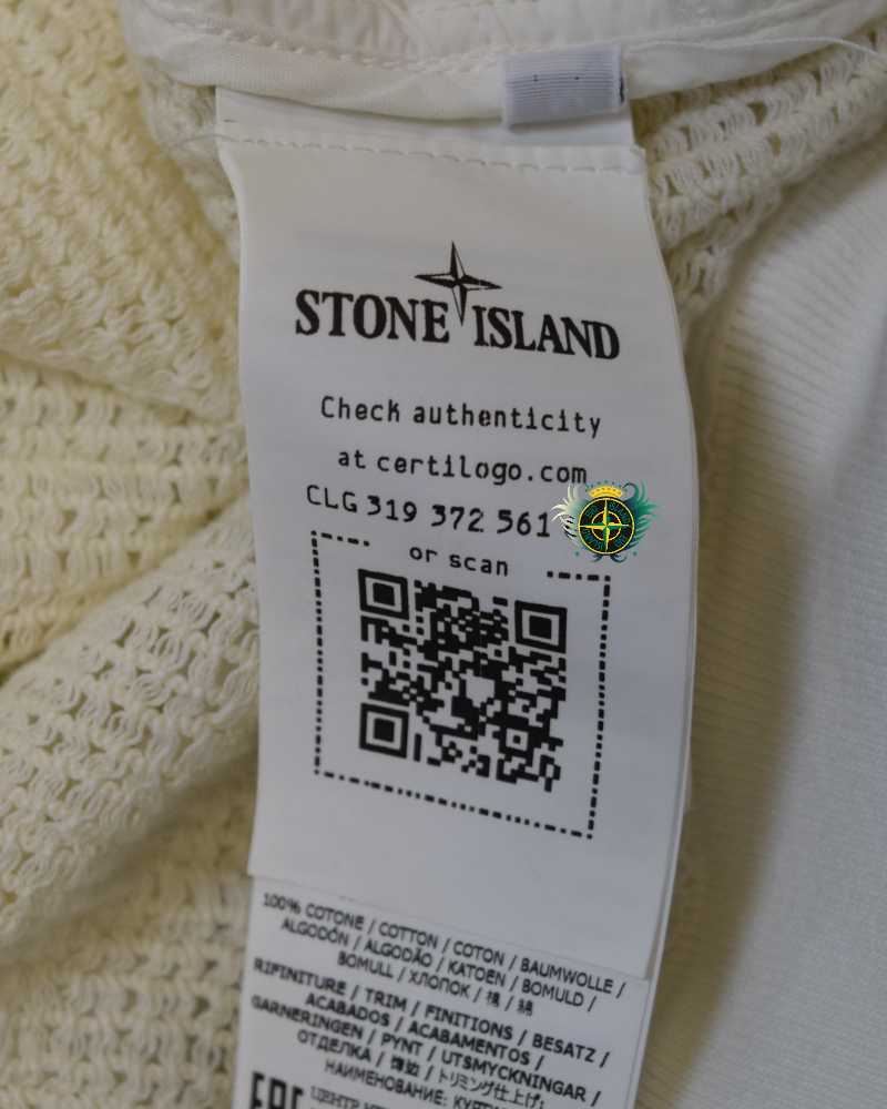 Stone Island Shadow project Hd Pelleovo Cotton- TC Bomber Jacket detail view