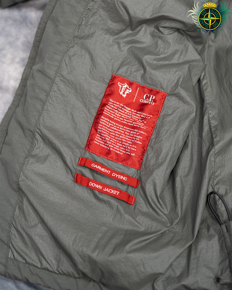 C.P Company X Throwing Fits Down Jacket Green - M