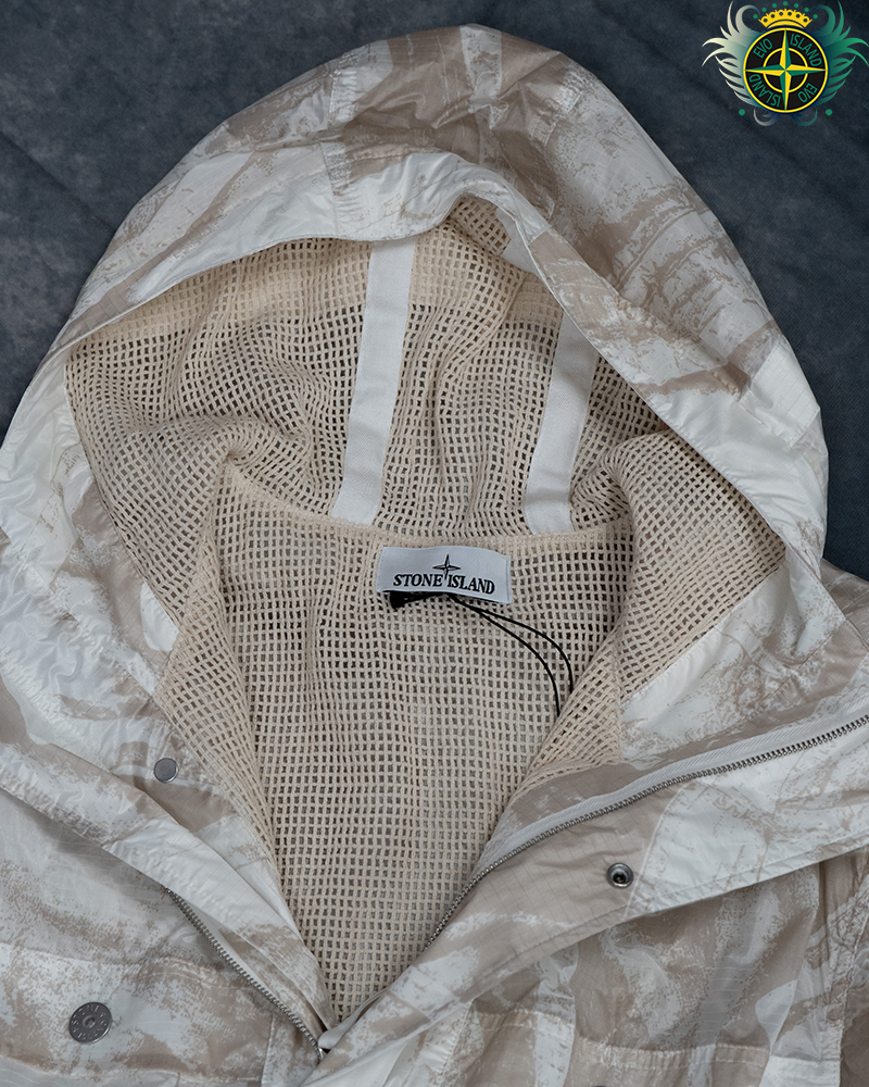 Stone Island UV-Reactive Scan Camo Nylon Ripstop Jacket Cream - M