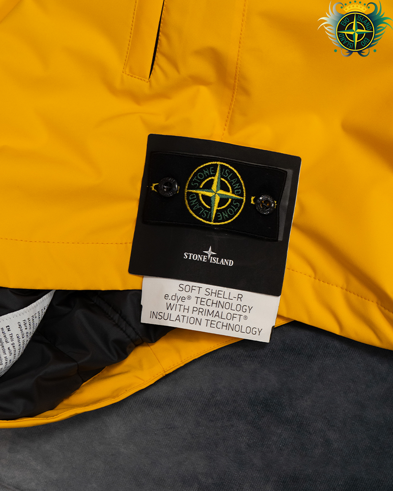 Stone Island Soft Shell-R E.Dye Technology Gilet Yellow - L