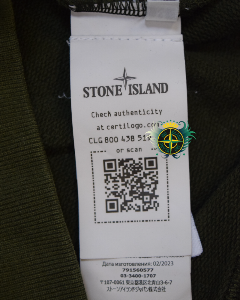 Stone Island Sleeve Pocket Crewneck Military Green detail view