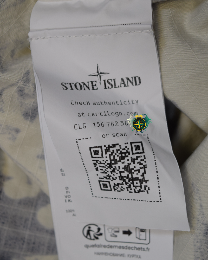 Stone Island scan camo on stretch ripstop ovd jacket blue/white detail view