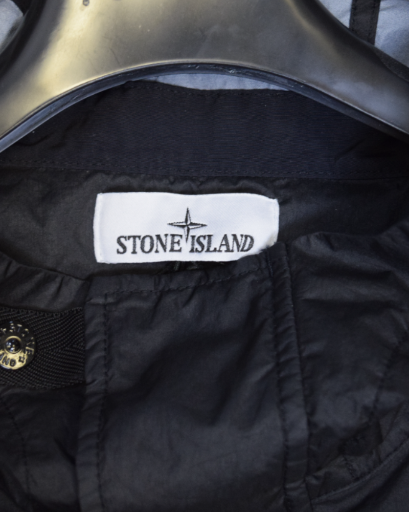 Stone Island Membrana 3L TC Smock black detail view