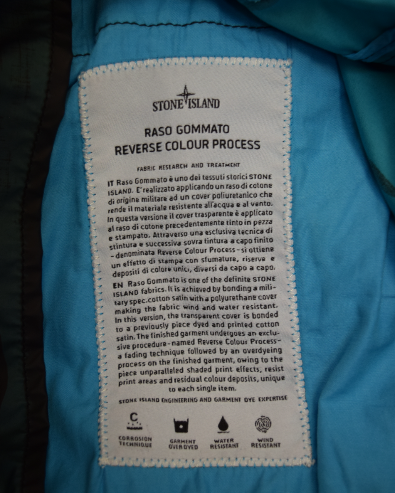 Stone Island Raso Gommato Reverse Colour Process Jacket Black And Green detail view