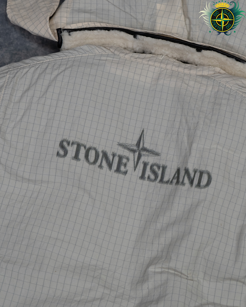 Stone Island Reflective Ripstop Chine Jacket Off White - L