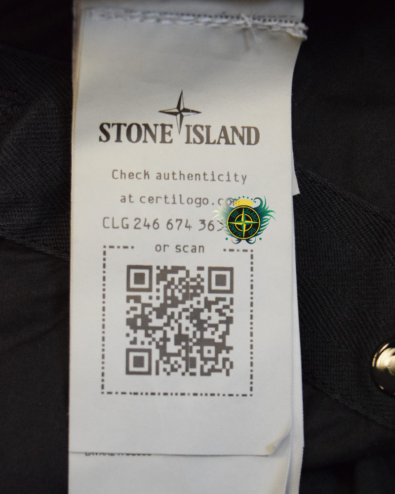 Stone Island Cargos Black detail view
