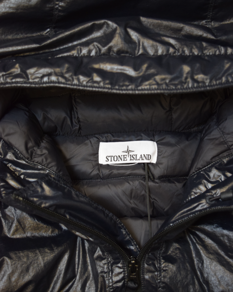 Stone Island Light Nylon 3L-TC Down Jacket Black detail view