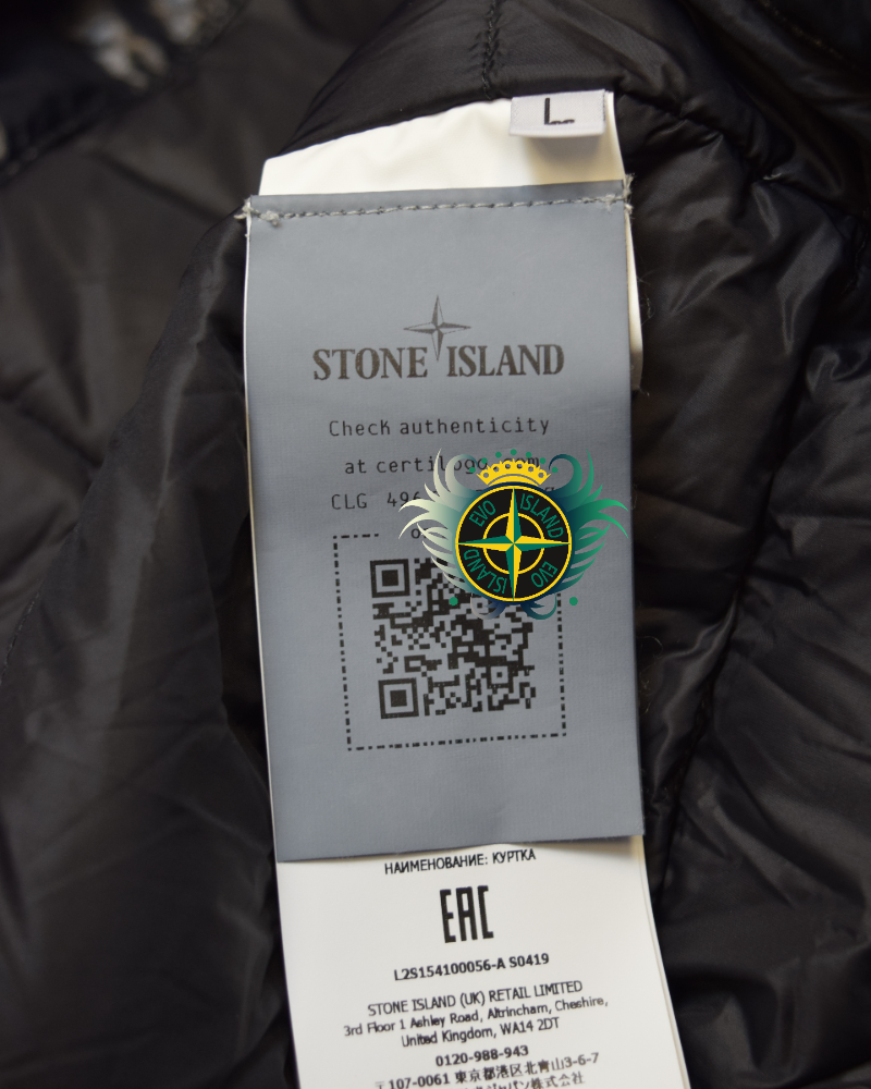 Stone Island Light Nylon 3L-TC Down Jacket Black detail view