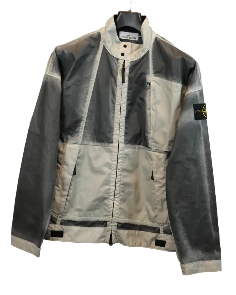 Stone Island Hand Sprayed Mussola Gommata-TC Grey front view